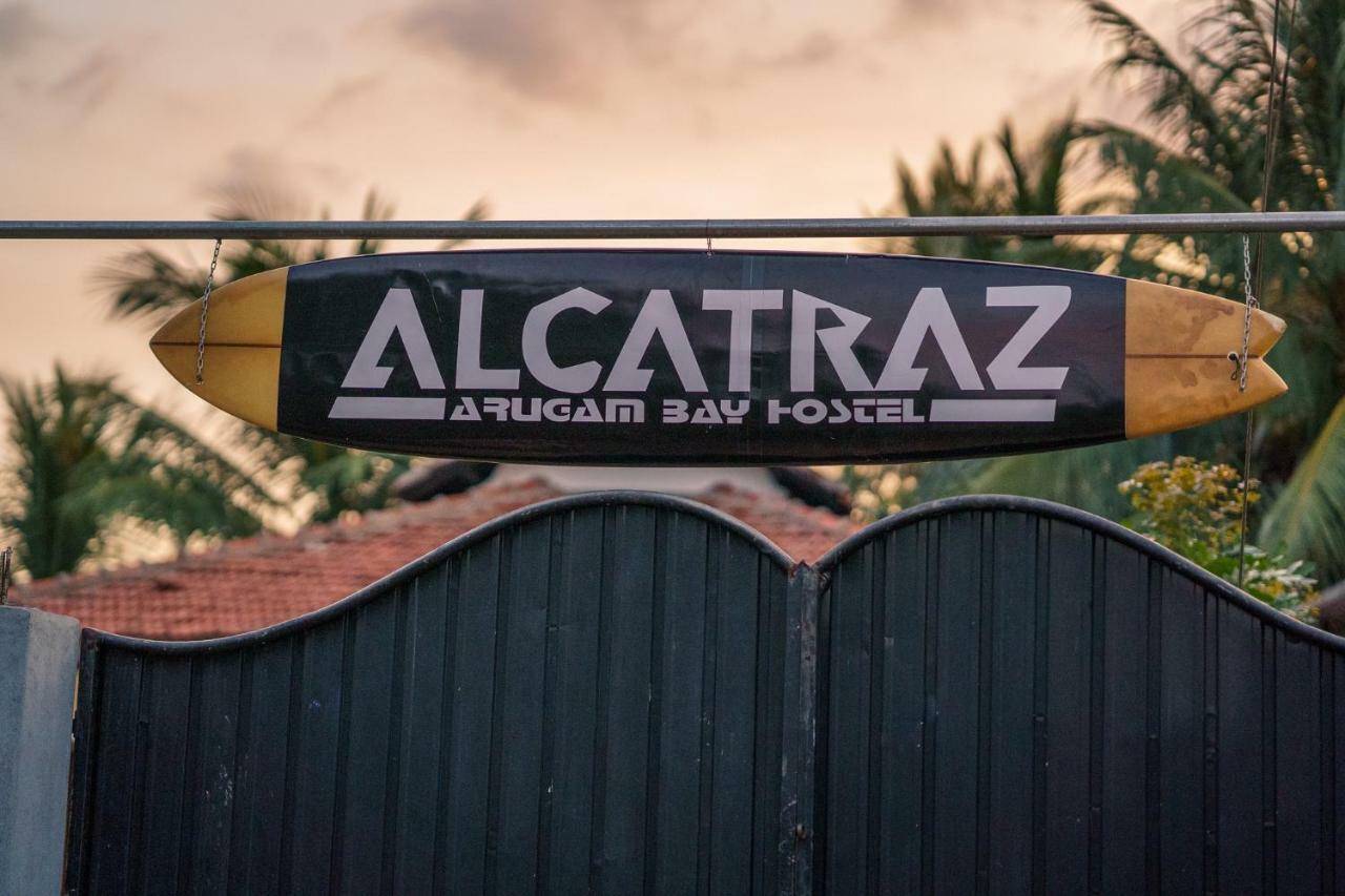Alcatraz Hostel Arugam Bay Buitenkant foto